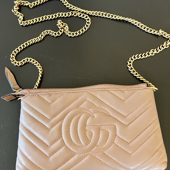 Authentic Gucci Marmont Wallet on a Chain - Picture 5 of 12